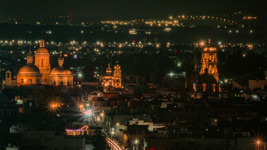 Querétaro de noche